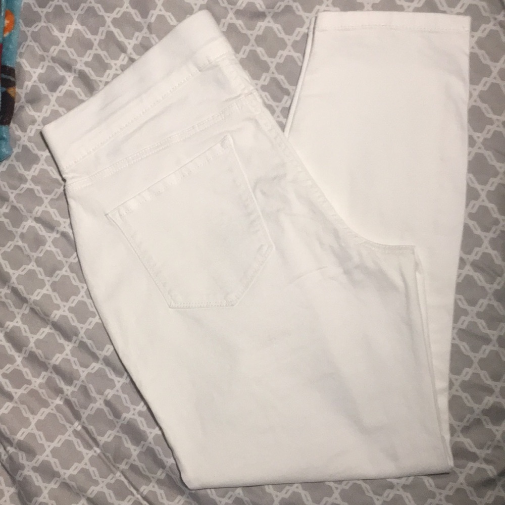 Nine West Senora white pull on jeans size 10